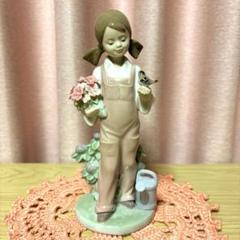 【最終値下げ】スペイン製リヤドロ　少女とスズメ　紫陽花