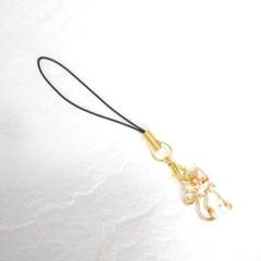 ハンドメイド】携帯ストラップ♪F42(アンティークレトロ調ベージュのネコリボン)