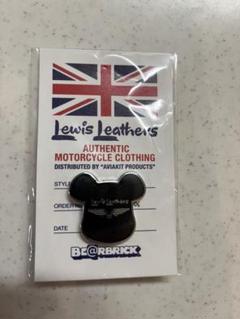ルイスレザー ピンバッジ BE@RBRICK×LewisLeathersのサムネイル