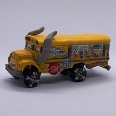 カーズ トミカ C-28 ミス・フリッター