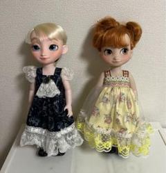 ディズニーアニメータードールの人形（アナ、エルサ）洋服セット