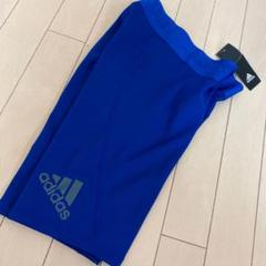 adidasコンプレッションウェアのショート丈タイツ