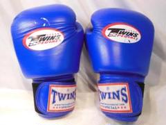 TWINS SPECIAL ボクシンググローブ 8oz 青 楽天市場】TWINS SPECIAL ボクシンググローブ 8oz 10oz 12oz