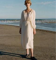 【Simone Rocha】水色ストライプ アシンメトリー ラッフル ドレス Off Shoulder Sleeve Midi Dress – La Garçonne
