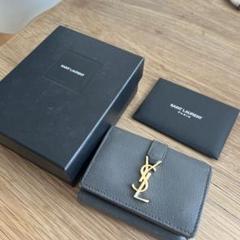 箱付き 人気スター柄 イヴ・サンローラン 三つ折り財布 イヴ・サンローラン YVES SAINT LAURENT 三折財布箱付き