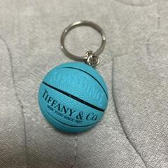 希少‼️Tiffany & Co.×SPALDINGバスケットボール型キーホルダー 2025年最新】tiffany&co バスケットボールキーホルダー spalding