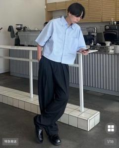 nugu ストライプタック入りスラックス