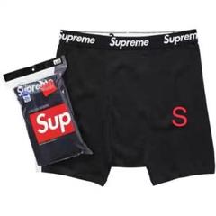 99　新品 未使用 未開封 Supreme ボクサーパンツ　S　黒　4枚　パンツ 新品未使用 Supreme ボクサーパンツ S 黒 1枚 - メルカリ