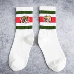 新品!ベージュ★タイガー GUCCI オフホワイトに合う ソックス ファッション