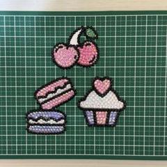 うちわデコパーツ ストーン ケーキ マカロン さくらんぼ ピンク