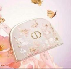 Dior ディオール マザーズデイ ポーチノベルティ ギフトボックス