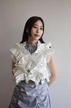 HOUGA (Hoga) Waltz Frill Vest (WHITE) (Best) Mail Order