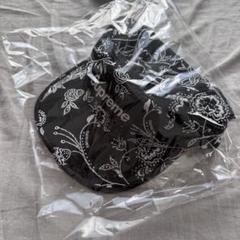 シュプリーム　supreme ハット　キャップ　ロゴ　パーカー　Tシャツ　上着