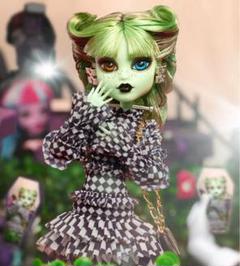 SF・ファンタジー・ホラー Off-White x Monster High Harmonie Ghoul Off-White™ c/o Monster High Harmonie Ghoul Doll – Mattel