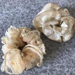 シュシュ ホワイト