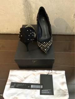 GIUSEPPE ZANOTTI 黒 クリスタルフラワー パンプス 37 難あり GIUSEPPE ZANOTTI 黒 クリスタルフラワー パンプス 37 難あり