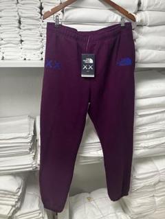 XL 新品 22AW THE NORTH FACE KAWS フリース パンツ XL 新品 22AW THE NORTH FACE KAWS フリース パンツ
