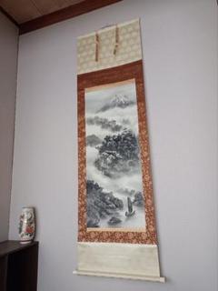 美品 軸 おもてなし 絵 ラピュタ 富士 山水 水墨 茶 中国 美術 インテリア 美品 軸 おもてなし 絵 ラピュタ 富士 山水 水墨 茶 中国 美術