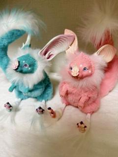 2匹セット アートドール コウモリ 海外作家 兎 ハンドメイド ぬいぐるみ