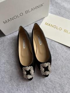MANOLO BLAHNK マノロブラニク ハンギシ サテンパンプス 黒