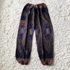 新品 エスニック柄サルエルパンツ ネイビー刺繍風 レーヨン ゆったりシルエットのサムネイル