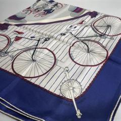 2409-218｜美品｜エルメス カレ90スカーフ シルク 自転車 中古美品 エルメス HERMES カレ90 大判 シルク スカーフ 冬の