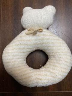 クマ型リングピロー：子供：赤ちゃん：ベビー：キッズ：音あり：鈴：あやし：泣き止む