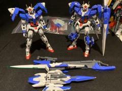 MG ダブルオーガンダム セブンソード と ダブルオーライザー