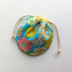 ハンドメイド　まんまる巾着　ミニミニサイズのサムネイル