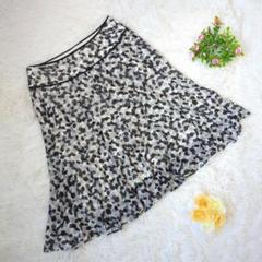 【anysis】レディース　膝丈スカート　裏地あり　オンワード樫山　春