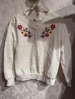 ピンクラテ　刺繍入りニットセーター