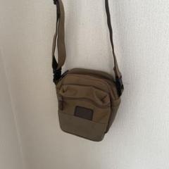 ショルダーバッグ
