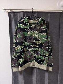 人気★Denim Tears Cotton Wreath 迷彩 ジップアップ パーカー 国内発送□DENIM TEARS□CAMO COTTON WREATH ZIP HOODIE (Denim