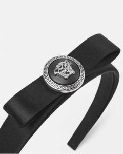 早い者勝ち！【新品未使用】ヴェルサーチ　Versace カチューシャ　ヘアアクセ 2025年最新】VERSACE ヘアバンド・カチューシャの人気アイテム