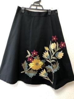 ゲリラセールロイスクレヨン鳥刺繍レーススカート美品