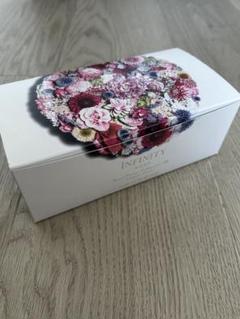 INFINITY ルースパウダー 花柄デザイン