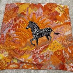 極美品✨HERMESエルメスMOUNTAIN ZEBRA カレ90 オレンジ 極美品✨HERMESエルメスMOUNTAIN ZEBRA カレ90 オレンジ - メルカリ