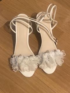RANDA フラワークリアベルトサンダル （WHITE）Lサイズ