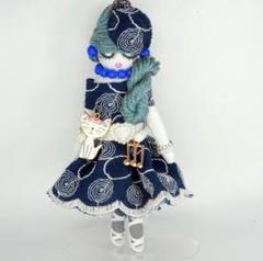 縫ってる　ドール　 NAOMIちゃん
