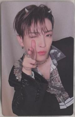 ATEEZ ホンジュン トレカ digipack デジパック デジパ 封入 4