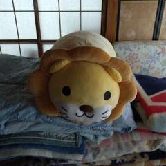 リベ大 学長ライオン 抱き枕 - メルカリ