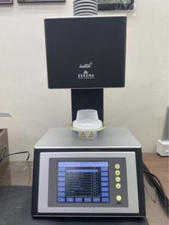 歯科技工　ポーセレンファーネス　　真空ポンプ付　取説あり ポーセレンファーネスの高価買取｜歯科技工の機械・機器の買取なら