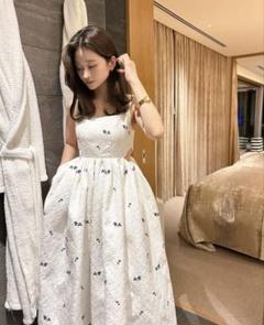 【最終値下げ　正規品・美品】Bibiy. B. COSMOS DRESS 2025年最新】bibiy ワンピース b. cosmosの人気アイテム - メルカリ
