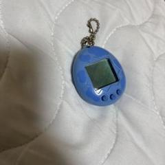 海で発見！！たまごっち ウミノタマゴッチ クリアブルー 青 ボールチェーン付き 海で発見たまごっち クリア×ブルー｜トレファクONLINE