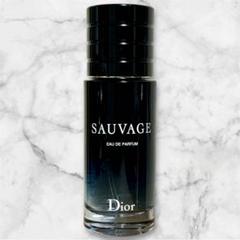 2025年最新】dior sauvage 30mlの人気アイテム - メルカリ