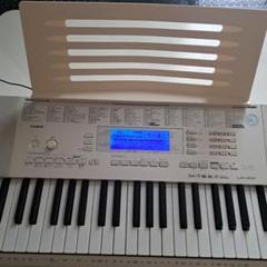 CASIO LK-207 光る鍵盤 61鍵 キーボード LK-207 - 光ナビゲーションキーボード - 電子楽器 - CASIO