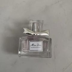 ミスディオールブルーミングブーケ7.5ml