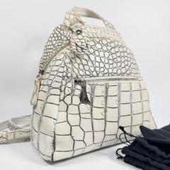 希少 美品 JRA認定 クロコダイル 目地染 リュック ホワイト 白 ワニ革