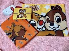タグ付 チップ デール 三連 ポーチ ディズニー ストア 新品 チデ