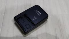 新品未使用　Canon純正　デジカムバッテリー　BP-820 BP-820】 Canon バッテリーパック ｜ ビデオカメラ ・デジタル